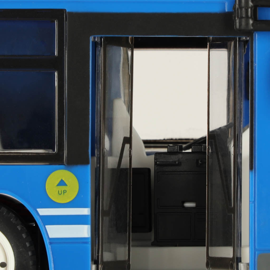 Nuotoliniu būdu valdomas RC autobusas su durimis mėlynos spalvos